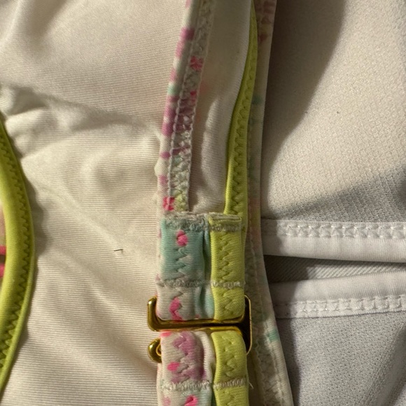 Set of 4 Bikini Tops Size Small Several Multi Colors - Picture 4 of 5